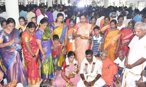 நாளை புரட்டாசி மாதம் தொடங்குகிறது: திருவந்திபுரம் தேவநாதசுவாமி கோவிலில் ஒரே நாளில் 101 திருமணம்