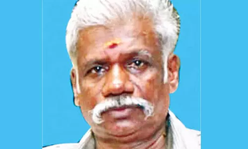 நெல்லை அருகே  ஆட்டோ டிரைவர் வெட்டிக்கொலை: உடலை வாங்க உறவினர்கள் மறுப்பு