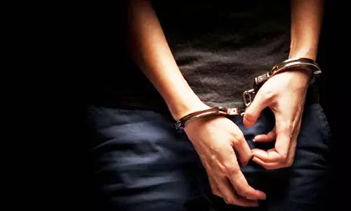 பைக் திருடிய வாலிபர் கைது