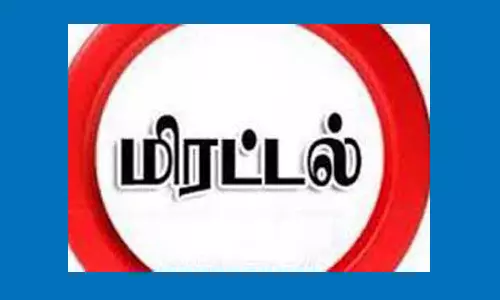 விவாகரத்து கேட்டு மனைவியை மிரட்டிய கணவர்-கள்ளக்காதலி