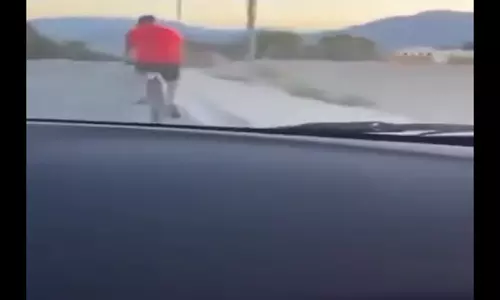 காவல் அதிகாரியை கொல்ல திட்டமிட்டு, சம்பவத்தை வீடியோவாக வெளியிட்ட சிறுவன்: அமெரிக்காவில் பயங்கரம்