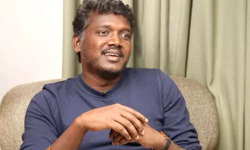 இளம் பாடகியை கட்டியணைத்து பாராட்டிய மாரி செல்வராஜ்