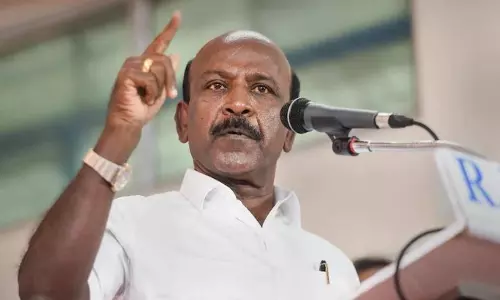 சவர்மா சாப்பிட்ட சிறுமி உயிரிழப்பு- மாவட்ட உணவு பாதுகாப்பு அலுவலருக்கு அமைச்சர் நோட்டீஸ்