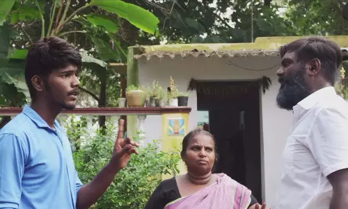 மீண்டும் இணைந்த விருது படக்குழு
