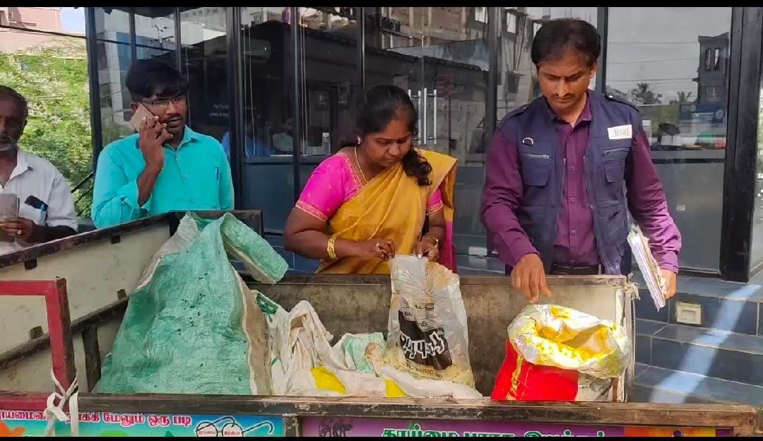 70 கிலோ கெட்டுப்போன இறைச்சி பறிமுதல் Ariyalur News 70 kg of spoiled meat seized