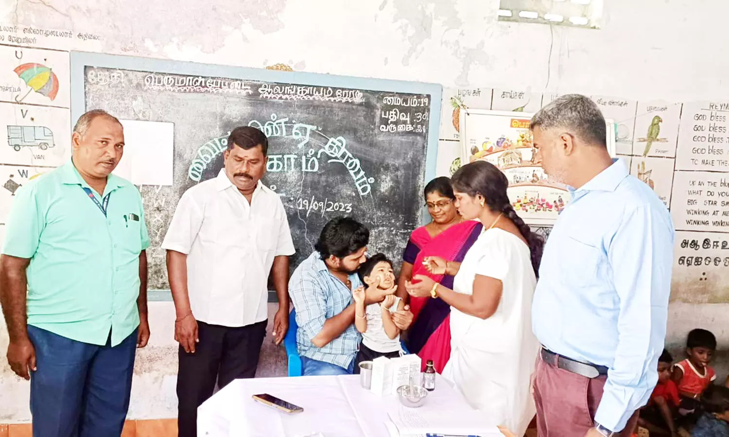 வைட்டமின்- ஏ திரவம் வழங்கும் முகாம்