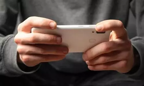 9-ம் வகுப்பு மாணவன் தூக்கிட்டு தற்கொலை