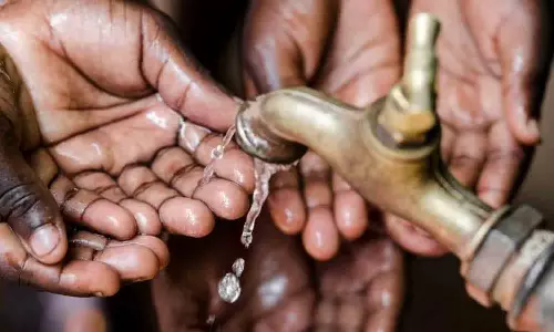 உடுமலை பகுதியில் குடிநீர் தட்டுப்பாட்டால் பொதுமக்கள் அவதி