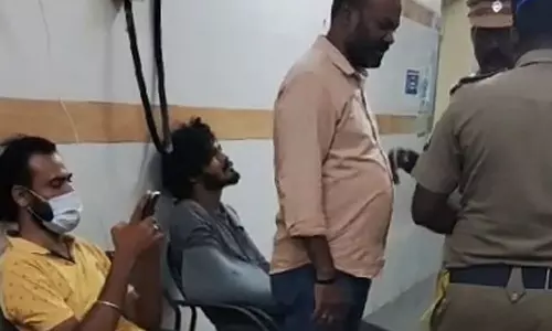 கைதான யூடியூபர் டி.டி.எப். வாசன், ஸ்டான்லி அரசு ஆஸ்பத்திரியில் அனுமதி