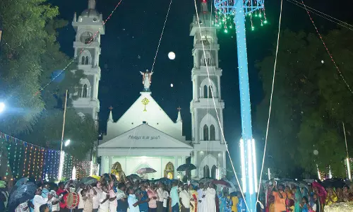 நாசரேத் அருகே பரிசுத்த உபகார மாதா ஆலய திருவிழா - 26-ந்தேதி சப்பர பவனி