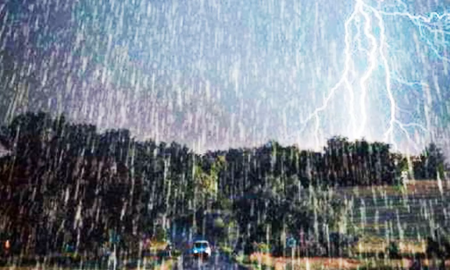 இடி, மின்னலுடன் பலத்த மழை இடி, மின்னலுடன் பலத்த மழை