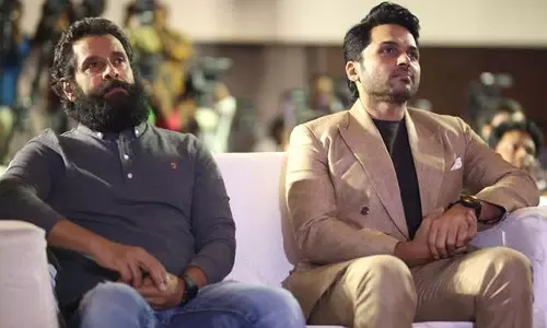 கார்த்தியுடன் மோதும் விக்ரம்.. எதற்கு தெரியுமா?