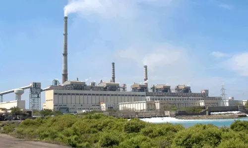 தூத்துக்குடி அனல் மின்நிலையத்தில் வருமான வரித்துறை அதிகாரிகள் 2-வது நாளாக சோதனை