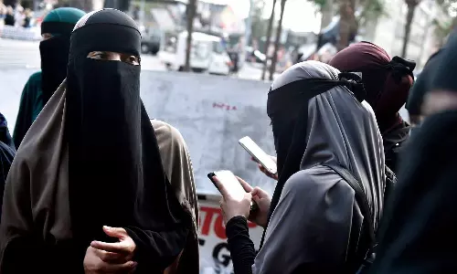 சுவிட்சர்லாந்தில் பெண்கள் புர்கா அணிய தடை
