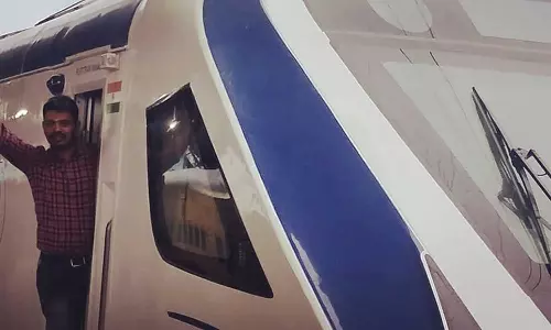 நெல்லை - சென்னை இடையே வந்தே பாரத் ரெயில் சேவை - நாளை சோதனை ஓட்டம்