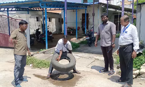 டெங்கு காய்ச்சல் தடுப்பு பணிகள் விழிப்புணர்வு முகாம்