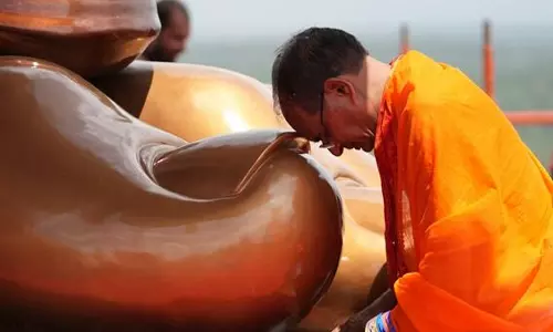 ஸ்ரீ ஆதி சங்கராச்சாரியாருக்கு ம.பி.யில் 108 அடி உயர சிலை: முதல்வர் சவுகன் திறந்து வைத்தார்