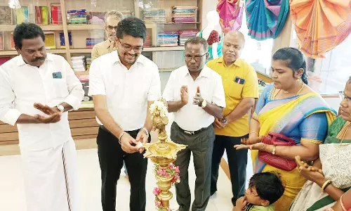 கோ-ஆப்டெக்ஸ் நிறுவனத்தில் தீபாவளி பண்டிகை விற்பனை