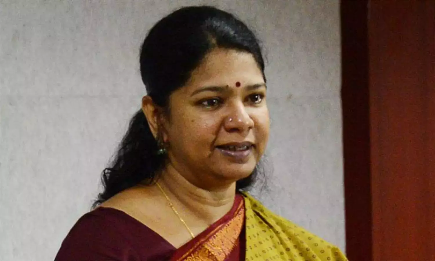 பா.ஜ.க. எம்.பி. ரமேஷ் பிதுரியை இடைநீக்கம் செய்யவேண்டும் - கனிமொழி எம்.பி. வலியுறுத்தல் பா.ஜ.க. எம்.பி. ரமேஷ் பிதுரியை இடைநீக்கம் செய்யவேண்டும் - கனிமொழி எம்.பி. வலியுறுத்தல்