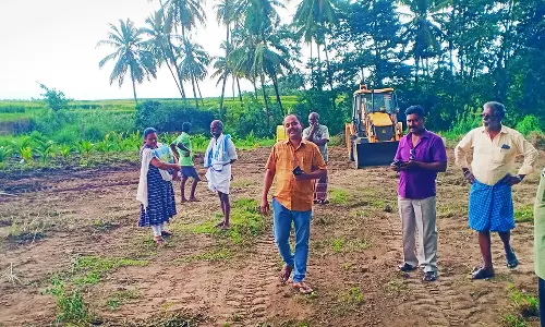 முல்லைப்பெரியாற்றின் கரையோர பகுதிகளில் ஆக்கிரமிப்பு - அதிகாரிகள் ஆய்வு