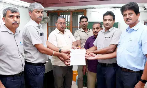 சாம்பல் நிற அணில்கள் சரணாலய அபிவிருத்திக்கு ரூ.75 லட்சம் நிதியுதவி