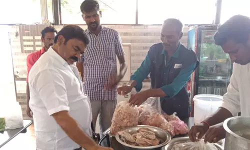 சங்ககிரியில் சுகாதாரமற்ற 52 கிலோ இறைச்சி பறிமுதல்