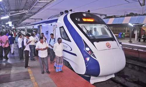 நெல்லை-சென்னை வந்தே பாரத் ரெயில் சோதனை ஓட்டம்