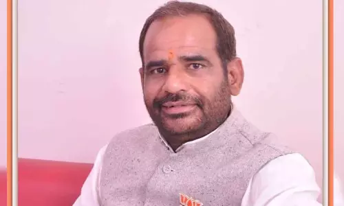 பாராளுமன்றத்தில் அநாகரீகமாக பேசியதாக சர்ச்சை: பா.ஜ.க. எம்.பி.யிடம் விளக்கம் கேட்டு மேலிடம் நோட்டீஸ்