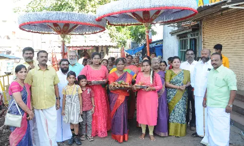 திண்டுக்கல்லில் திருமலை திருக்குடைகள் ஊர்வலம்