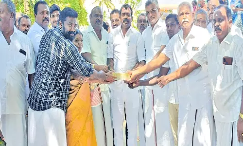 ராதாபுரம் ஊராட்சி ஒன்றிய பகுதிகளில் வளர்ச்சி திட்டப் பணிகள் தொடக்கம்- மாவட்ட பஞ்சாயத்து தலைவர் வி.எஸ்.ஆர்.ஜெகதீஸ் அடிக்கல் நாட்டினார்