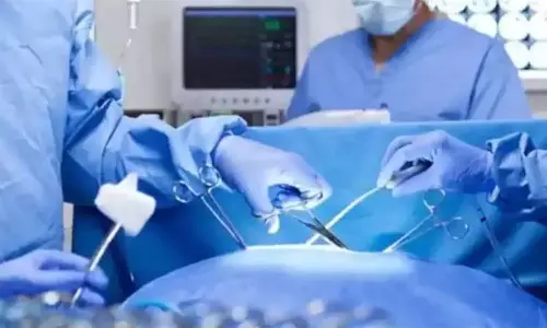 பெண்ணின் வயிற்றில் இருந்த கட்டியை அகற்றி டாக்டர்கள் சாதனை