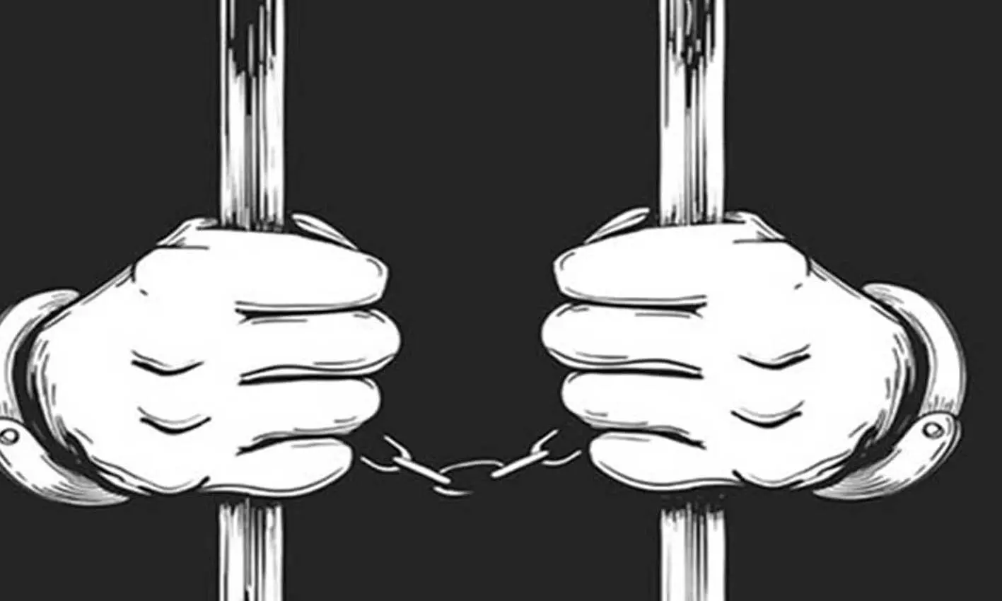 மான் வேட்டையில் ஈடுபட்ட 4 பேர் சிறையில் அடைப்பு மான் வேட்டையில் ஈடுபட்ட 4 பேர் சிறையில் அடைப்பு