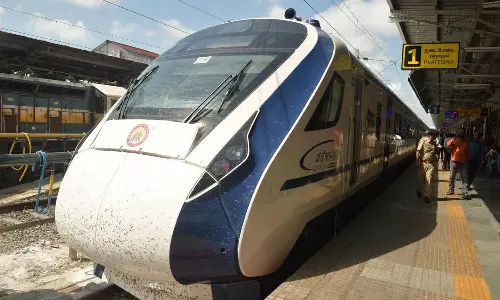 சென்னை-நெல்லை வந்தே பாரத் ரெயில்: 30-ந்தேதி வரை முன்பதிவு முடிந்தது