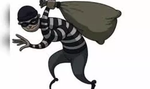 திருச்சி  ராம்ஜிநகர் அருகே கோவிலில் கொள்ளை