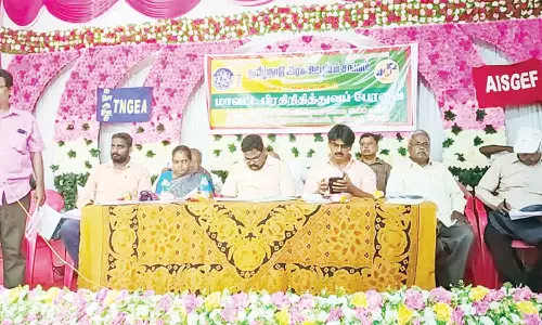 சீர்காழியில், தமிழ்நாடு அரசு ஊழியர் சங்க கூட்டம்