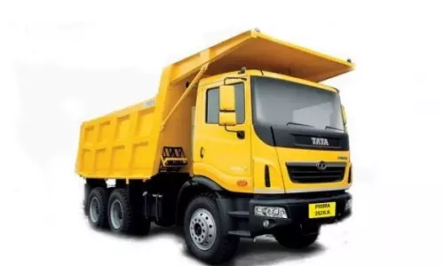 குமரி மாவட்டத்தில் 10 டயர் லாரிகளுக்கு விதிக்கப்பட்ட தடையால் போக்குவரத்து நெரிசல் குறைந்தது