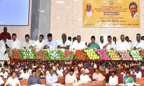 நெல்லை கலெக்டர் அலுவலகத்தில் உள்ளாட்சித்துறை பணிகள் குறித்து மண்டல அளவிலான ஆலோசனை கூட்டம்- அமைச்சர் கே.என்.நேரு தலைமையில் நடந்தது