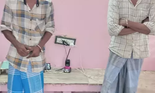 எலவனாசூர்கோட்டை அருகே மான்களை வேட்டையாட முயன்ற 2 வாலிபர்கள் கைது