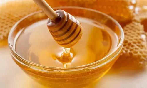 தேன் கலந்து சாப்பிடுவோம்!