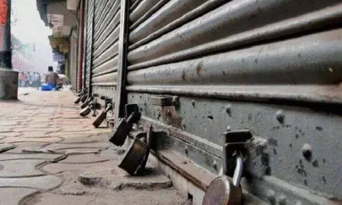 தமிழகத்திற்கு காவிரி நீர் திறக்க எதிர்ப்பு: பெங்களூருவில் இன்று முழு அடைப்பு போராட்டம்