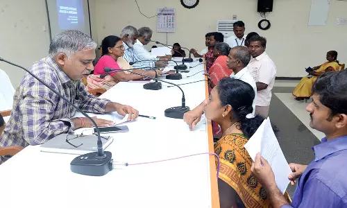 தென்காசியில் மக்கள் குறைத்தீர்க்கும் நாள் கூட்டம்