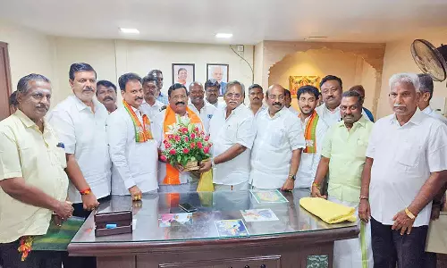 செல்வகணபதி எம்.பி.க்கு சபாநாயகர்- எம்.எல்.ஏ.க்கள் வாழ்த்து