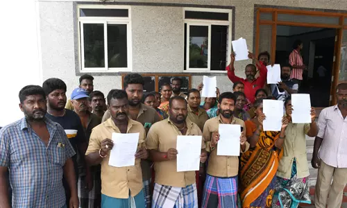 ஒப்பந்த தூய்மை பணியாளர்களுக்கு முழுமையான ஊதியம் வழங்க வேண்டும்