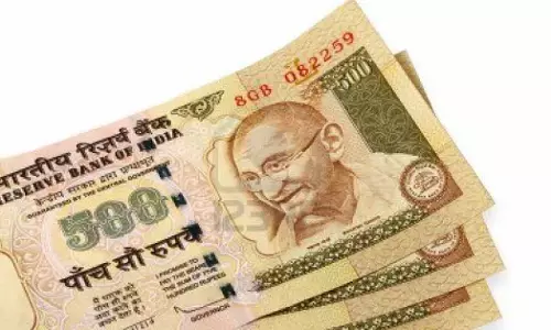 திருப்பூர் வியாபாரியிடம் ரூ.50 லட்சத்தை பறித்து சென்ற கும்பல்