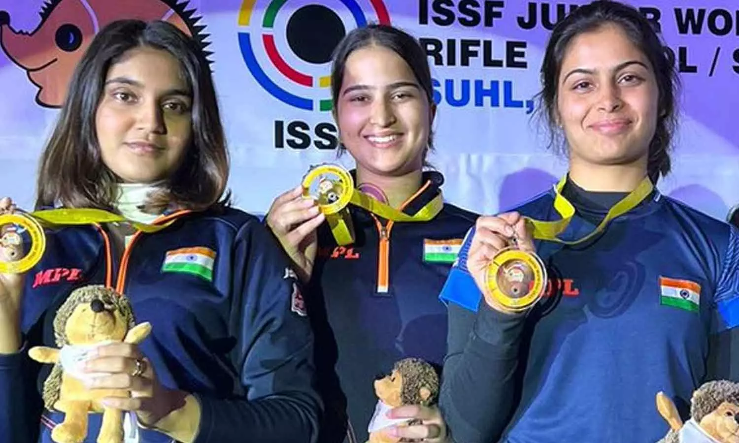 ஆசிய விளையாட்டுப் போட்டியில் இன்று இந்தியா 6... ... ஆசிய விளையாட்டு போட்டி: கபடி, கிரிக்கெட்டில் தங்கம் வென்று இந்தியா அசத்தல்- பதக்கம் 107ஆனது! லைவ் அப்டேட்ஸ் ஆசிய விளையாட்டுப் போட்டியில் இன்று இந்தியா 6... ... ஆசிய விளையாட்டு போட்டி: கபடி, கிரிக்கெட்டில் தங்கம் வென்று இந்தியா அசத்தல்- பதக்கம் 107ஆனது! லைவ் அப்டேட்ஸ்