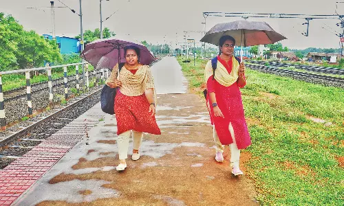 குமரியில் மீண்டும் சாரல் மழை