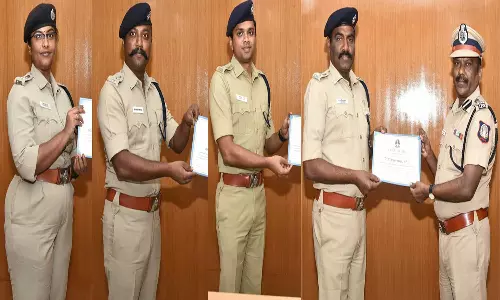 போலீஸ் சூப்பிரண்டுகளுக்கு பாராட்டு சான்றிதழ்