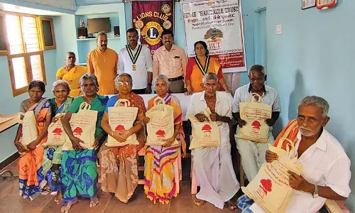 பாவூர்சத்திரத்தில் நலத்திட்ட உதவிகள் வழங்கும் விழா