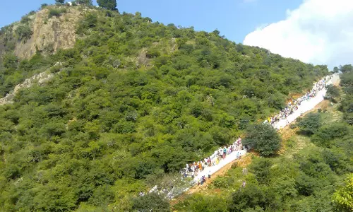 17 ஆண்டுகள் கடந்தும் நடைபெறாமல் இருந்ததுறையூர் பெருமாள் மலை கோவில் கும்பாபிஷேகம் விரைவில் நடைபெறும்கோவில் செயல் அலுவலர் தகவல்