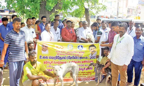 ஸ்ரீபுரம் கால்நடை மருத்துவமனையில் இலவச வெறிநோய் தடுப்பூசி முகாம்